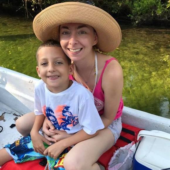 Resale > Retail - Picture 5 of 8